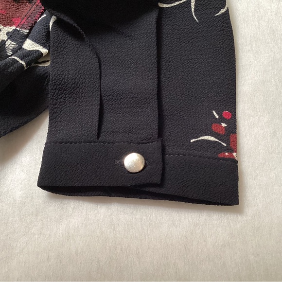 NWT Only ‘Mallory’ Long Sleeved Floral Print Blouse, Size 2 - Picture 10 of 10